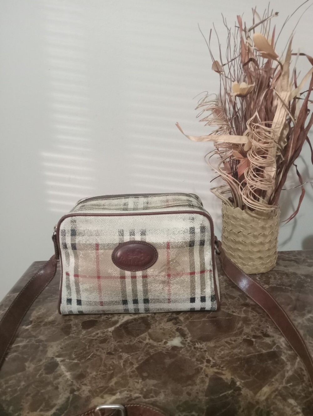 Authentic Vintage Burberry's Crossbody Bag GUC - Picture 16 of 16